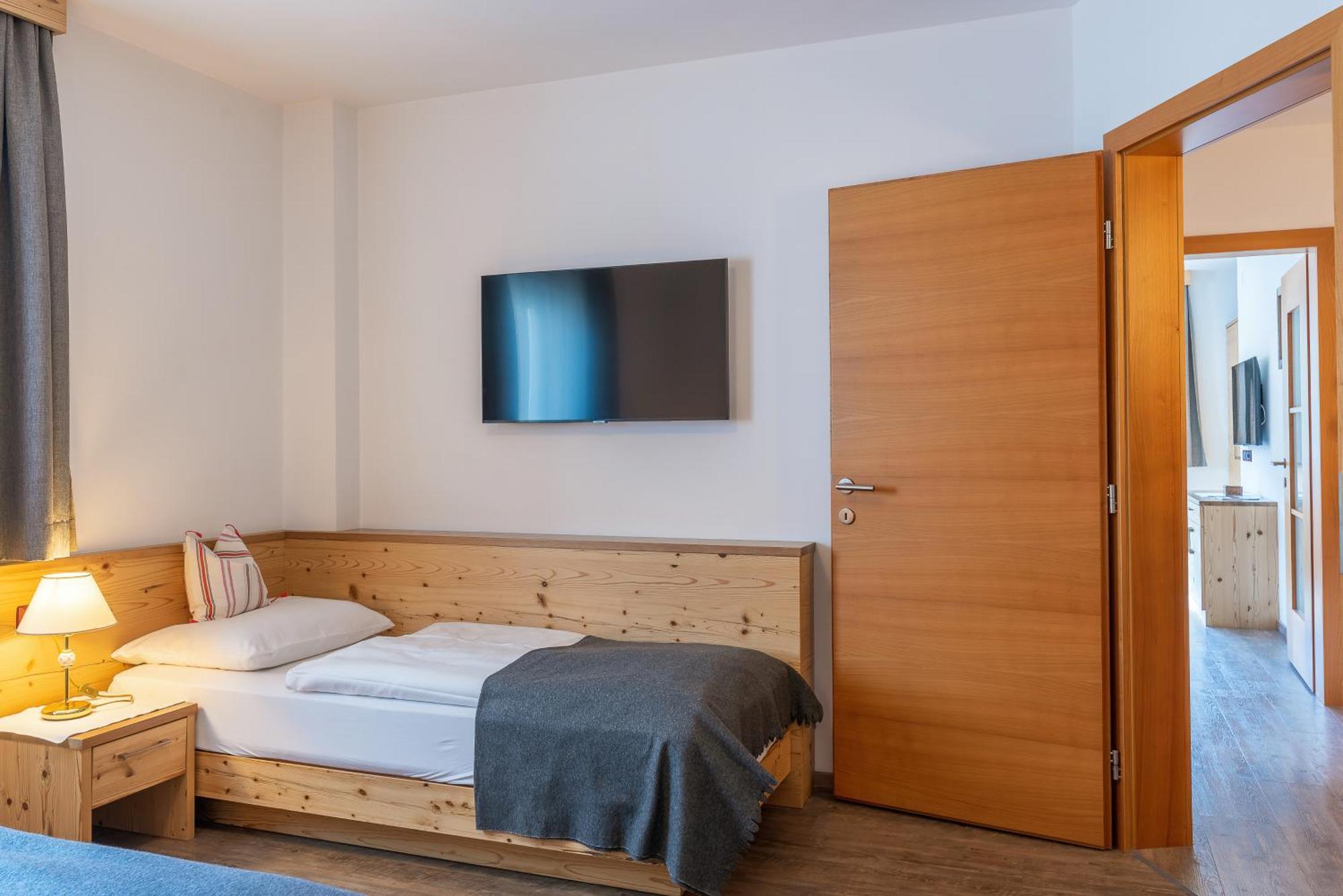 Residence Prapoz Ortisei Ngoại thất bức ảnh